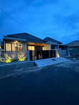 2 Unit Rumah Dekat Kampus UII Pusat