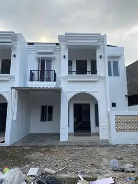 DIJUAL RUMAH 2 LANTAI KALIMULYA FREE CICILAN 2 TAHUN