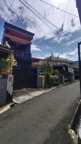Rumah 2 Lantai  Murah Siap Huni Di Kalisari Cijantung Jakarta Timur