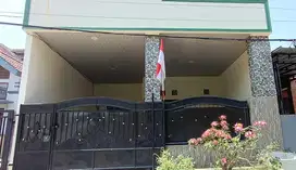 Rumah di griya harapan pemai kawasan harapan indah Bekasi
