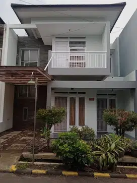 Rumah Terawat Di Buana Soetta Residence Margahayu Ciwastra Buah Batu