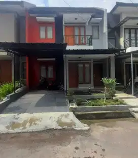 Turun Harga Rumah Cluster Elit  Antapani One Gate sytem jalan 2 mobil