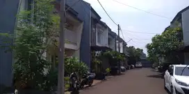 Rumah Dijual Di Cireundeu Dalam Cluster Lokasi Dekat MRT Lebak Bulus