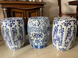 3 kursi guci keramik motif mulus antik