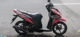Vario 2013 warna merah