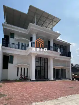 Disewakan Bangunan Baru 2.5 Lantai Siap Pakai untuk Kantor di Sleman