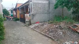 Tanah kavling 84  M2 SHM masuk mobil di sawangan  Depok