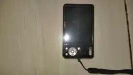Camera digital  merk Sony minus batre g ada