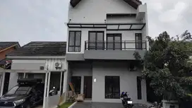 Rumah Siap Renov LT 112 Dekat Gerbang Tol Serpong 2 Bisa Huni J-32549