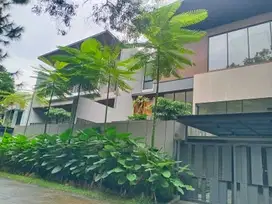 Rumah Baru 3 lt Basemane Swimming Pool Green Area Sentul City