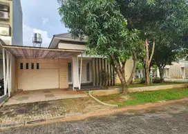 Rumah HOOK Graha Padma Semarang Barat