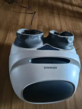 Alat pijat refleksi kaki Advance