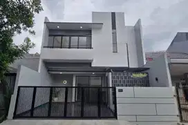 Di jual rumah di daerah Nusa Loka BSD