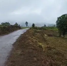 Kebun 20 Hct Kawasan Malino pinggir Jalan Beton