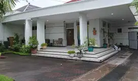 Jl KAPUAS DEKAT RAYA DARMO, DIPONEGORO, EMBONG MALANG, BASUKI RAHMAT