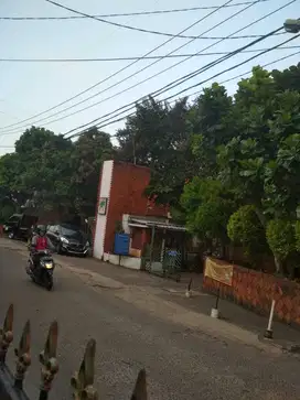 Rumah disewakan di pinggir jalan raya, cimanggis tapos depok