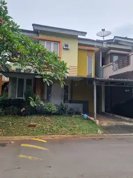 Rumah Hook 2 Lantai di Cluster Neo Catalonia Nusa Loka BSD