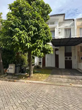 Disewakan rumah siap huni di Residence One-Bsd City(gorden dan 2 Ac)