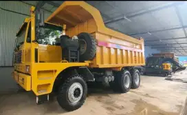 ADT dump truck shantui tahun 2022 capasitas 60 ton