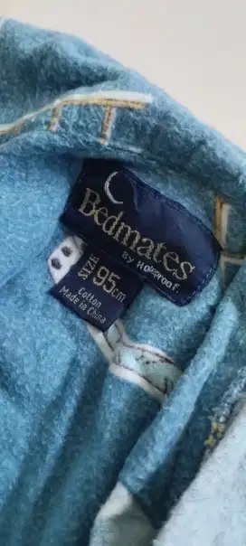 BAJU TIDUR WANITA SATU SET BIRU BAHAN COTTON DAN PUTIH HURUF