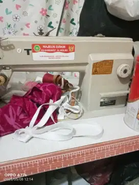 Jual mesin jahit pemakaian sendiri