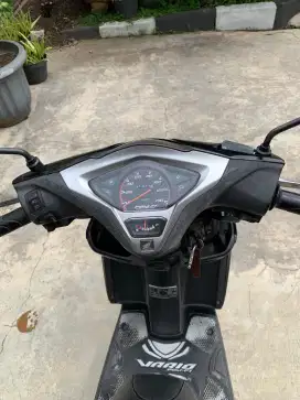 Vario LED 110 Fi Tahun 2015