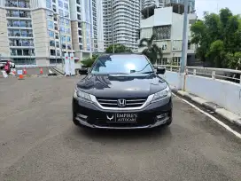 LOW KM Honda Accord VTIL hitam record full spek terawat sekali