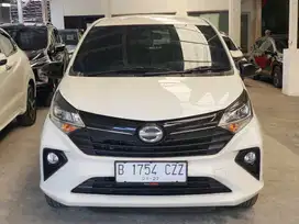 Daihatsu SIGRA R 1.2  AT 2022 Putih Premium - B1754CZZ