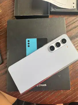Samsung Z fold 5