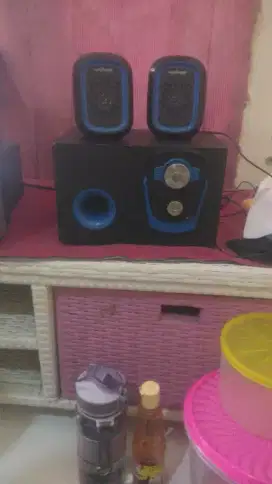 Speaker bluetooth merk Advance minus