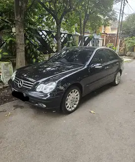 Mercedes-Benz C-Class 2002 Bensin