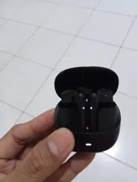 Jual cepet BU tws no minus semuanya masih mulus tlp jernih