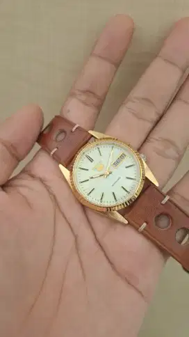 Seiko 5 president gold series luminos dial
