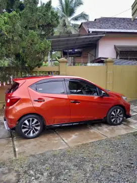 Honda BRIO RS URBANITE