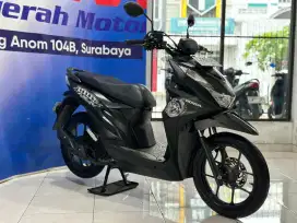 Honda Beat Street 110cc Tahun* 2023 km 9Rb Anugerah motor Pucang