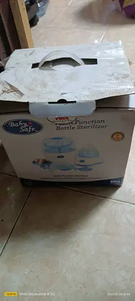 Multi function bottle sterizer merk Baby Safe