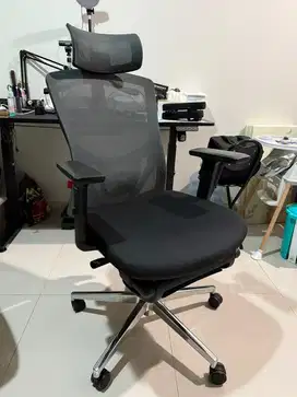 Kursi gaming / aergonomis / kantor Fantech