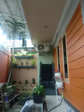Jual rumah baru komplit seisinya