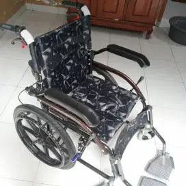 Kursi Roda Gtt Preloved Warna hitam