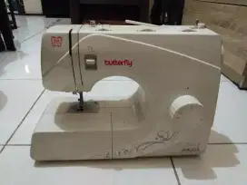 MESIN JAHIT PORTABLE BUTTERFLY