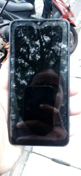 Samsung a10s 2/32 minus lcd bercak kayak difoto