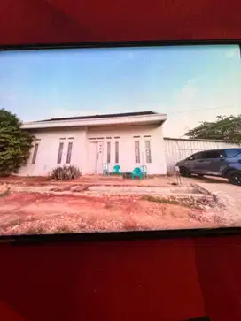 Rumah dekat golf