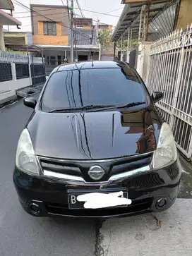 Jual Grand Livina 1.5 SV AT