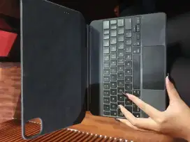 Magic Keyboard Ipad 11inch