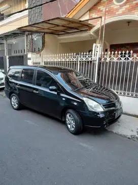 Jual Grand Livina 1.5 SV AT