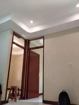 DIJUAL RUMAH LUAS SIAP HUNI 
DEKAT TRANSMART BUAH BATU