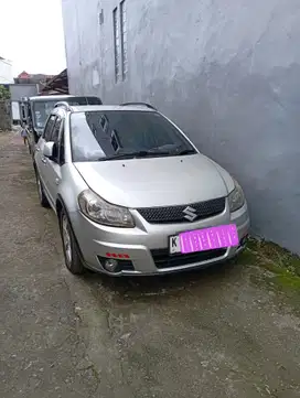 Suzuki SX4 2010 Bensin