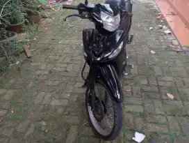Jual motor Vega ZR tahun 2009