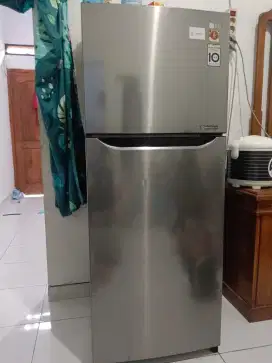 kulkas LG 2 pintu Smart Inventer GN-B202SLCT