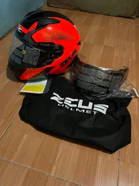For Sale Helm Zeus ZS811 Speedster AI6 (BARU) ukuran M